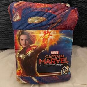 Marvel Red and Blue Blanket Throw Bedding